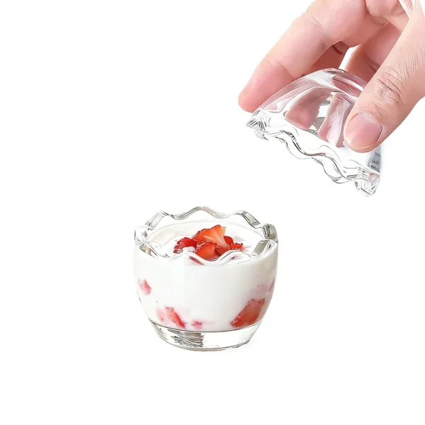 vasetti di yogurt in vetro con coperchio