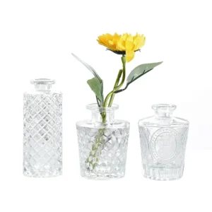 clear bud vases