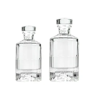 زجاجات مشروبات كحولية فاخرة زجاجات مشروبات كحولية فاخرة