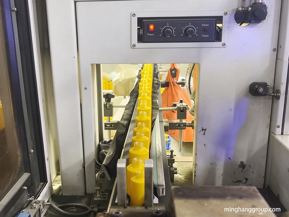 glass lotion bottle factory